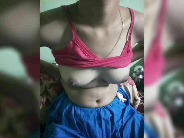 YourAadhya webcam