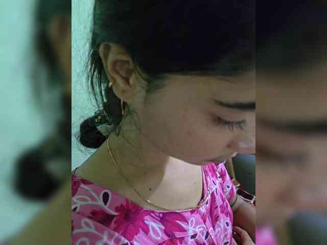 YourAadhya webcam