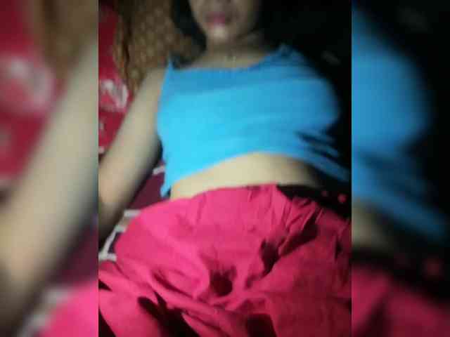 YourAadhya webcam