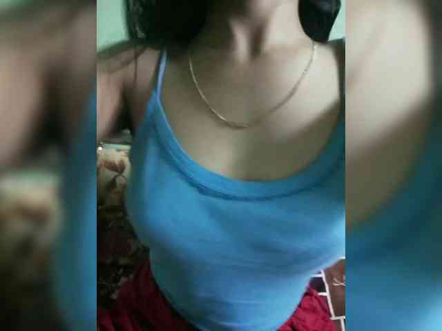 YourAadhya webcam