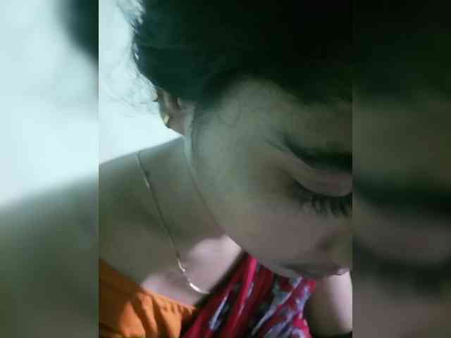 YourAadhya webcam