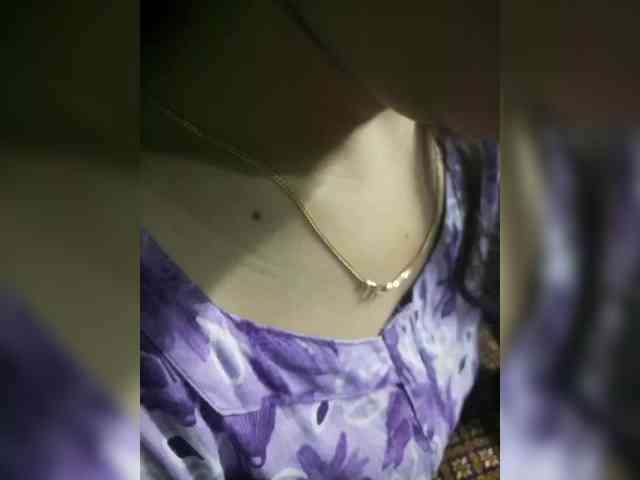 YourAadhya webcam