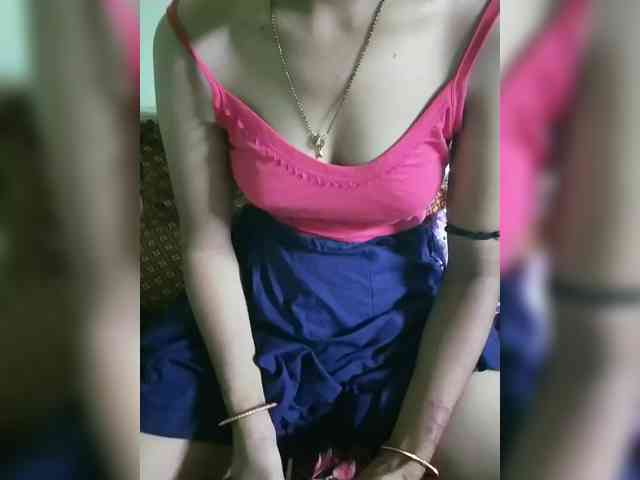 YourAadhya webcam