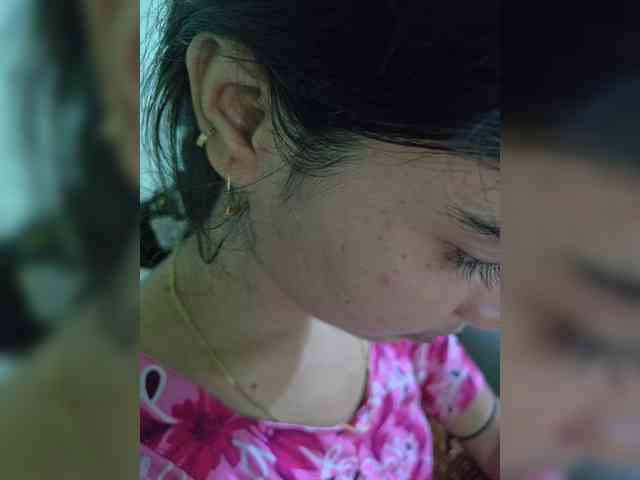 YourAadhya webcam