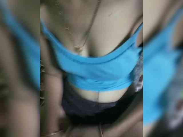 YourAadhya webcam