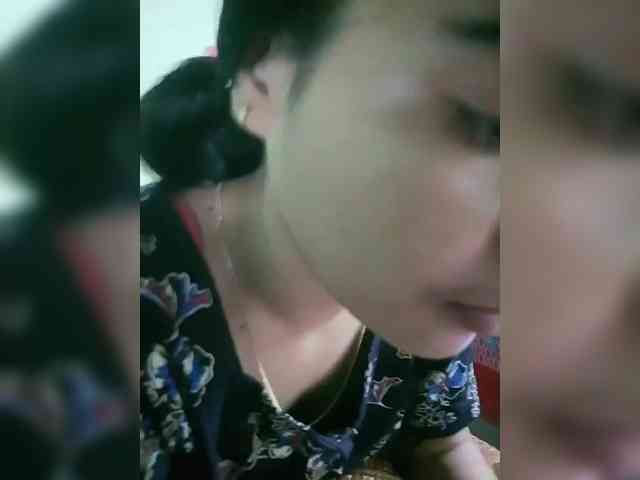 YourAadhya webcam