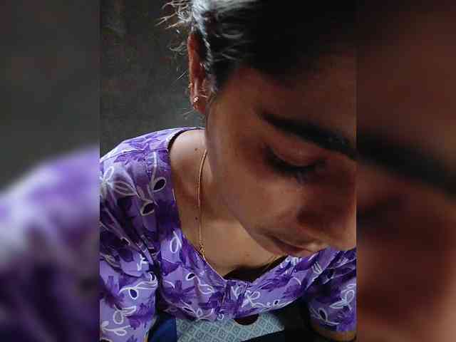 YourAadhya webcam
