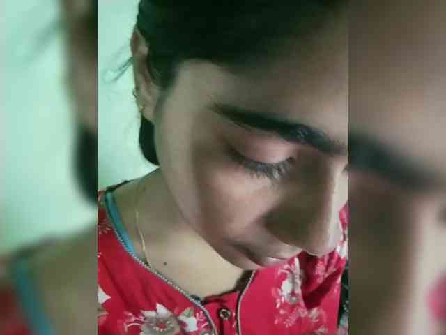 YourAadhya webcam