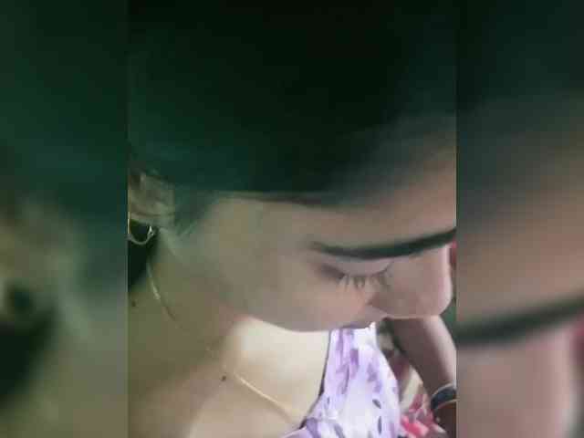 YourAadhya webcam