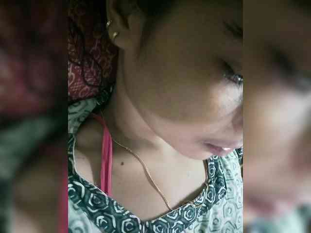 YourAadhya webcam