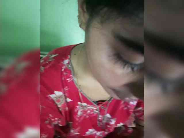 YourAadhya webcam