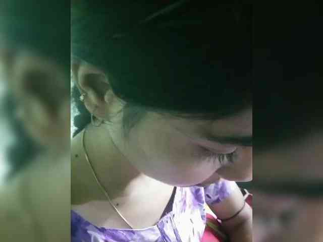 YourAadhya webcam