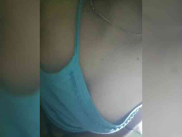 YourAadhya webcam