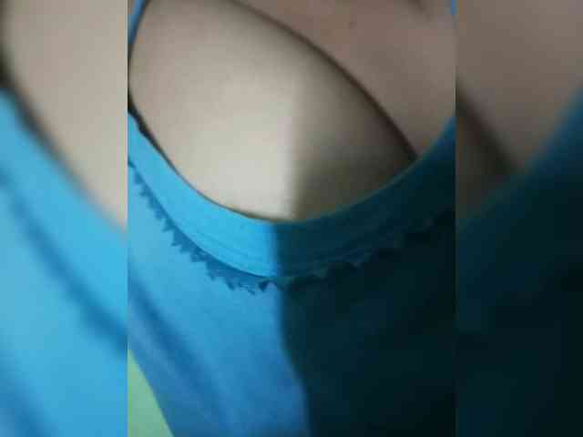 YourAadhya webcam
