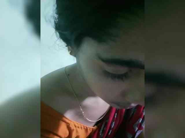 YourAadhya webcam