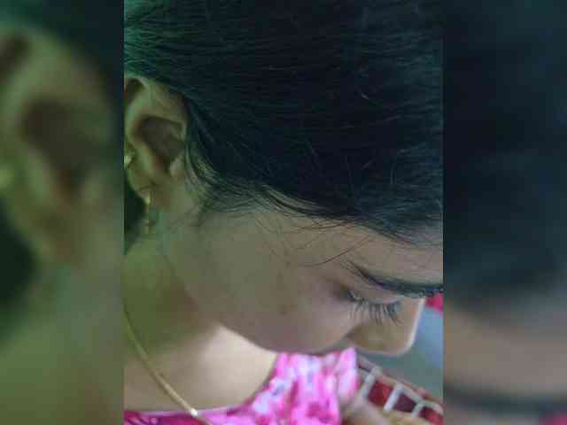 YourAadhya webcam