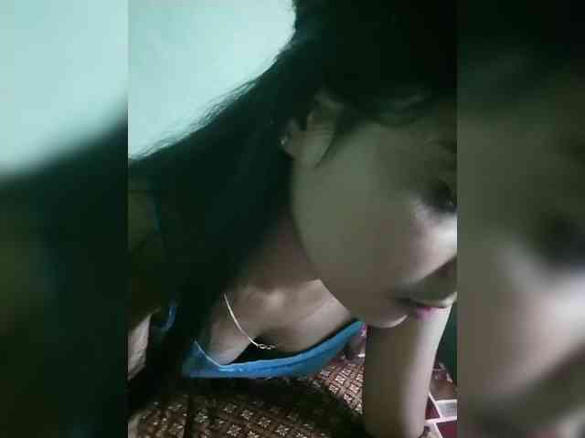 YourAadhya webcam
