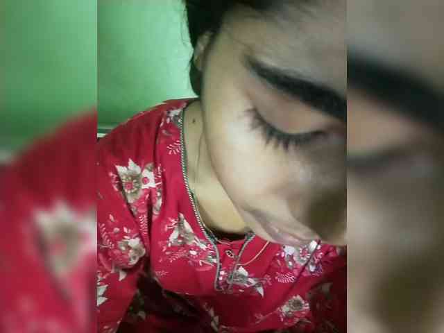 YourAadhya webcam