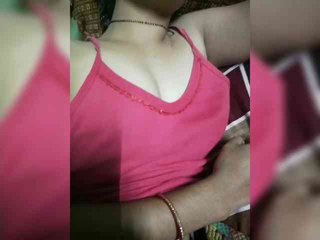 YourAadhya webcam
