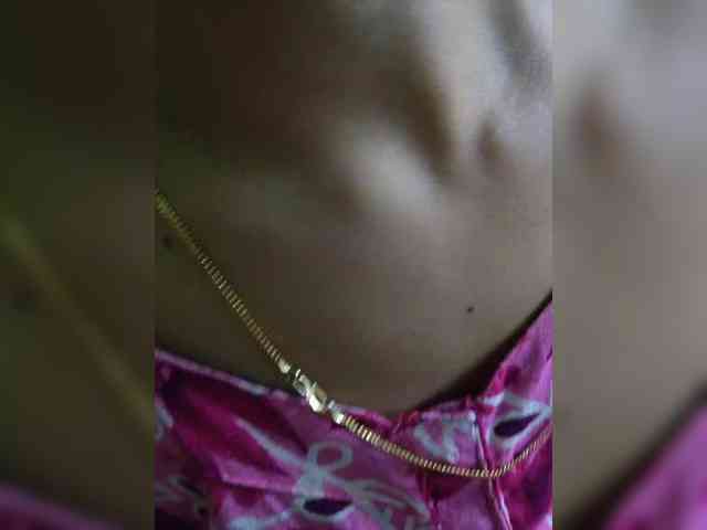YourAadhya bongacams
