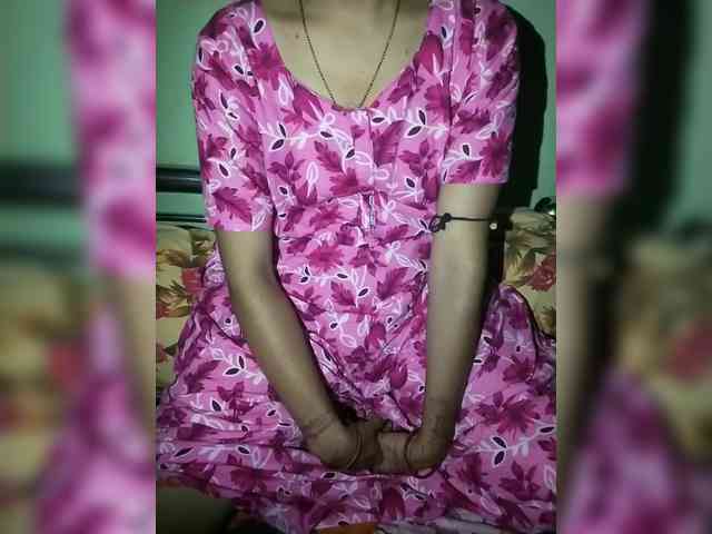 YourAadhya webcam