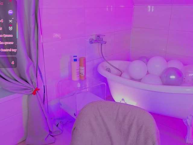 bluelunaray live cam