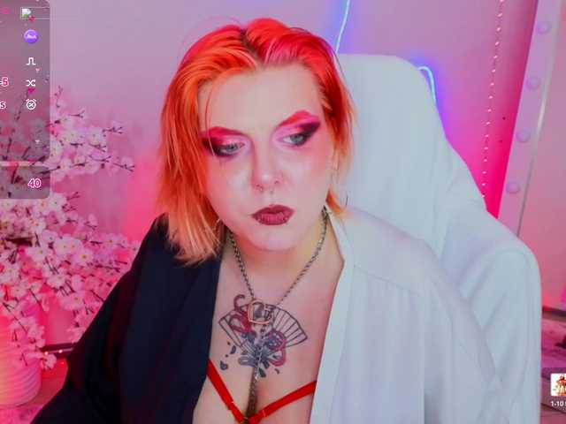 bluelunaray's BongaCams show and profile