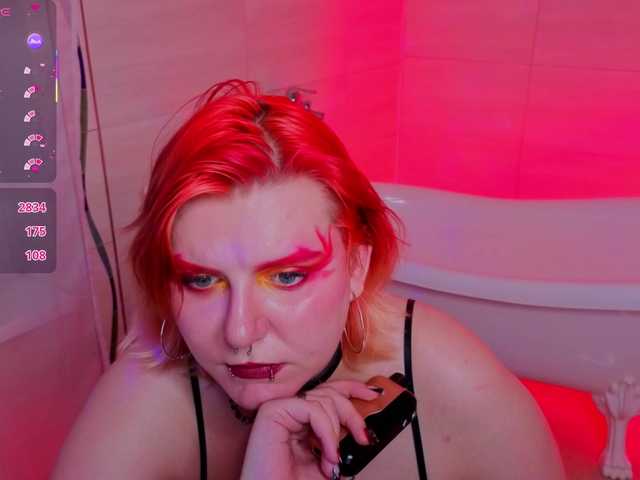 bluelunaray live cam