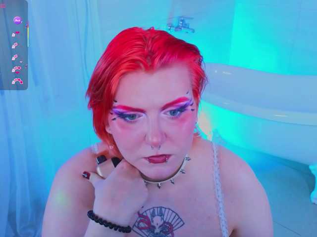 bluelunaray's BongaCams show and profile