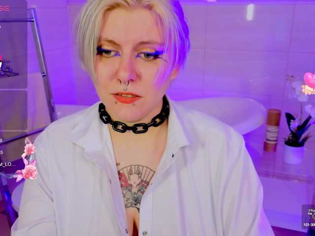  bluelunaray chat room
