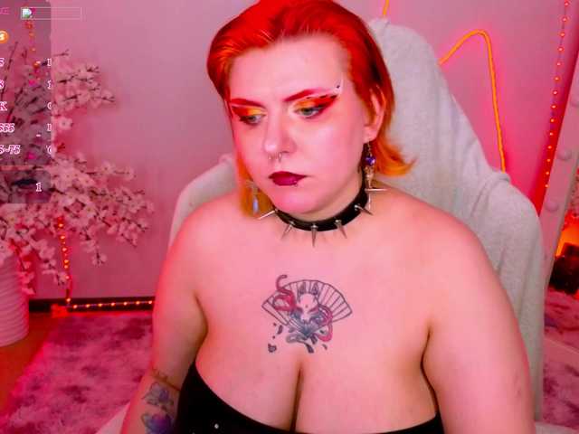 bluelunaray live cam