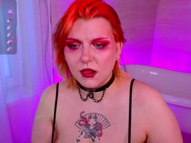 bluelunaray live cam