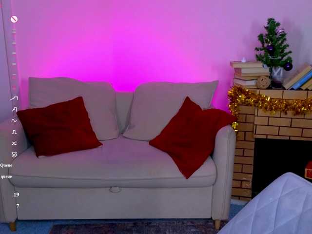 bluelunaray's BongaCams show and profile