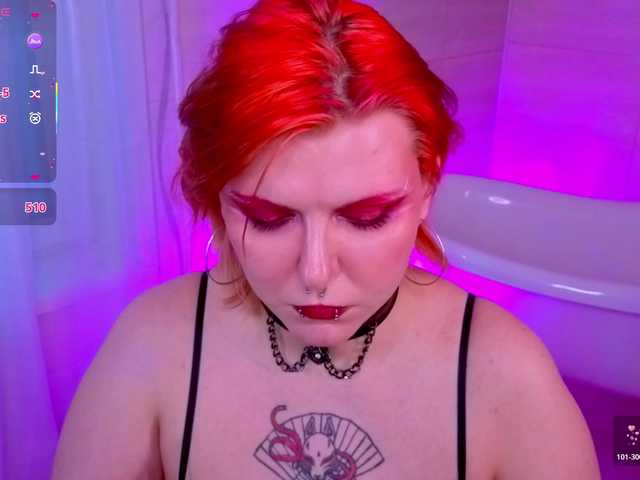 bluelunaray's BongaCams show and profile