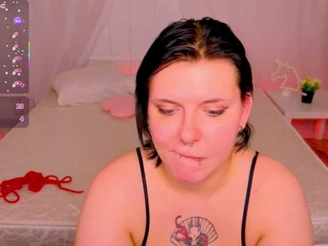  bluelunaray chat room