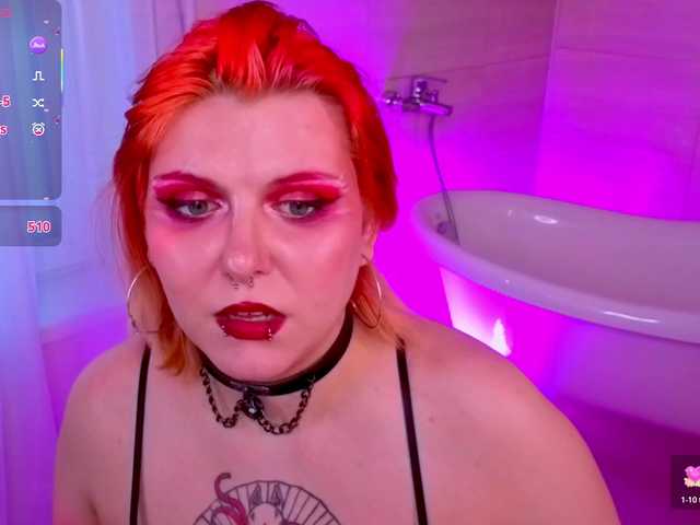 bluelunaray's BongaCams show and profile