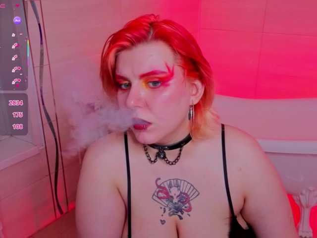 bluelunaray's BongaCams show and profile