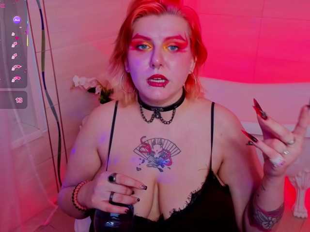 bluelunaray live cam