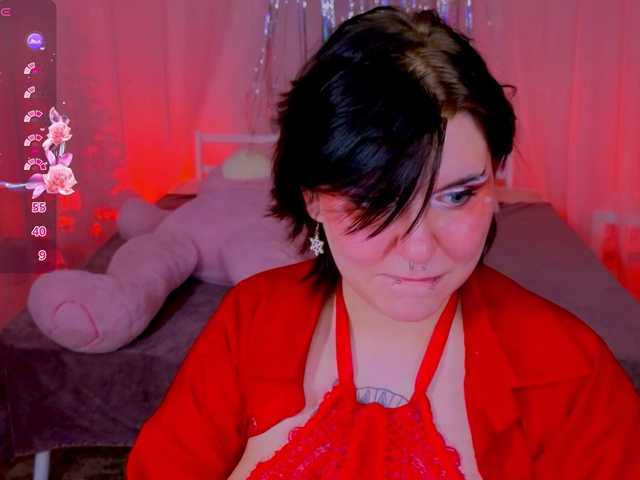 bluelunaray's BongaCams show and profile