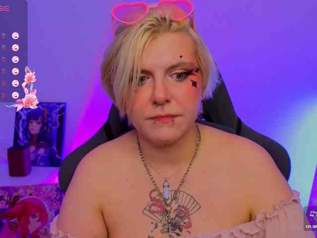 online web cam show Bluelunaray