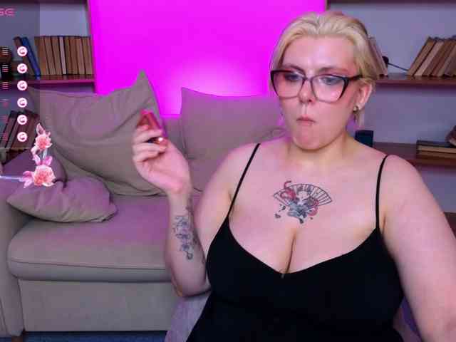 bluelunaray webcam
