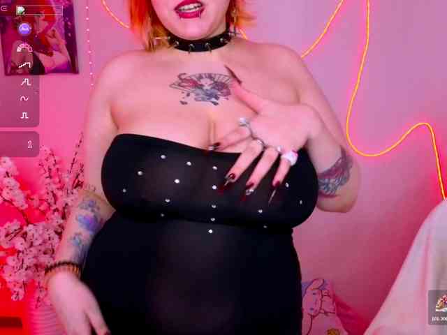 bluelunaray Live Webcam on BongaCams