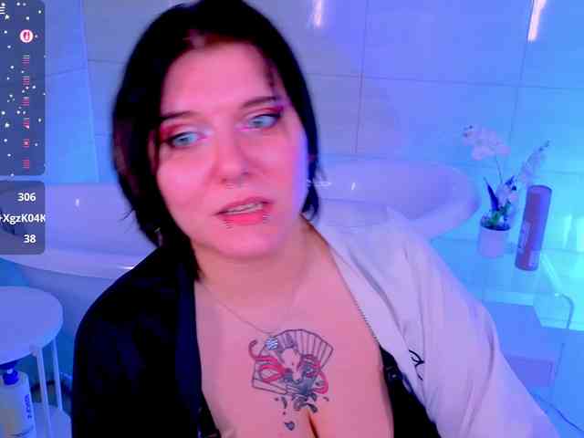 bluelunaray bluelunaray