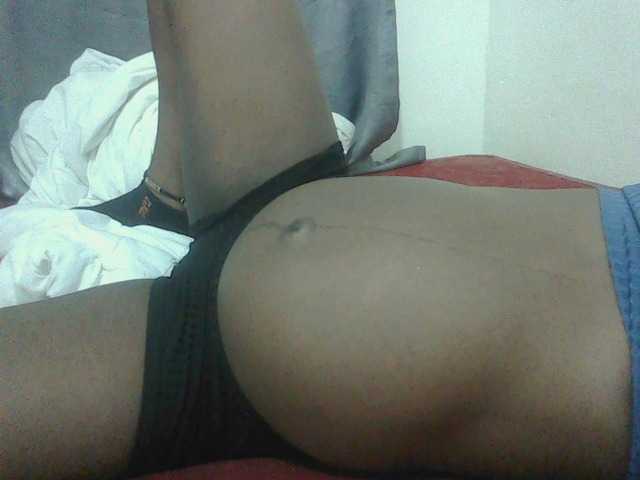 24Anna's BongaCams show and profile