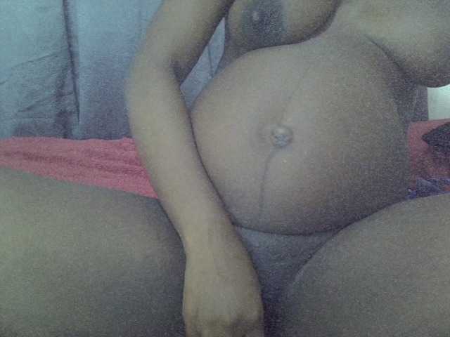 24Anna from BongaCams