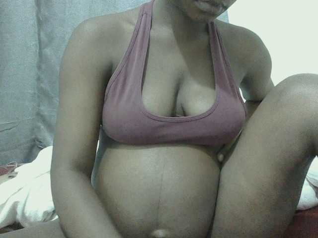 24Anna's BongaCams show and profile