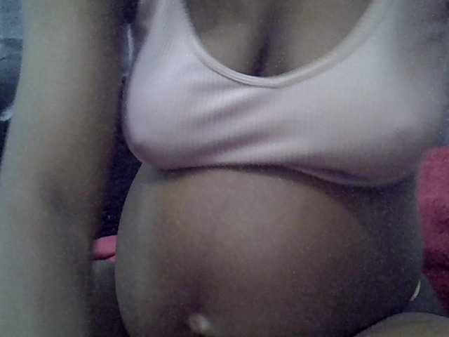 24Anna's BongaCams show and profile