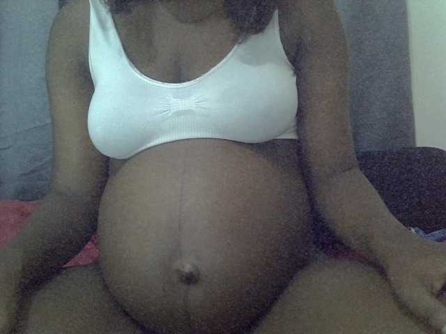 24Anna from BongaCams