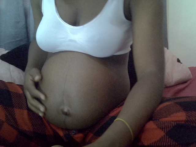 24Anna's BongaCams show and profile