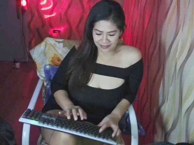 Cassandra12 webcam